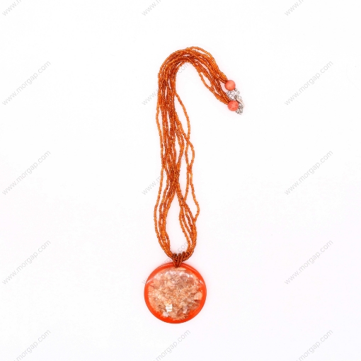 صورة حجر برتقالي قلادة مصنوعة يدوياً
