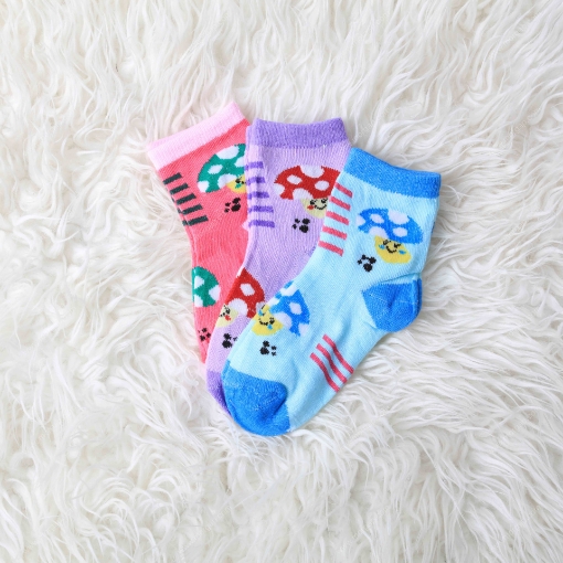 صورة دلاغات للاطفال ٣ أزواج