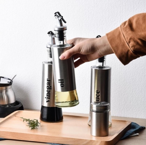 صورة حافظة  زيت  زجاجية